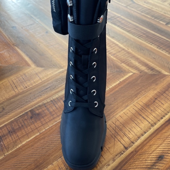 Steve Madden Herrick Combat Heel - Picture 3 of 6